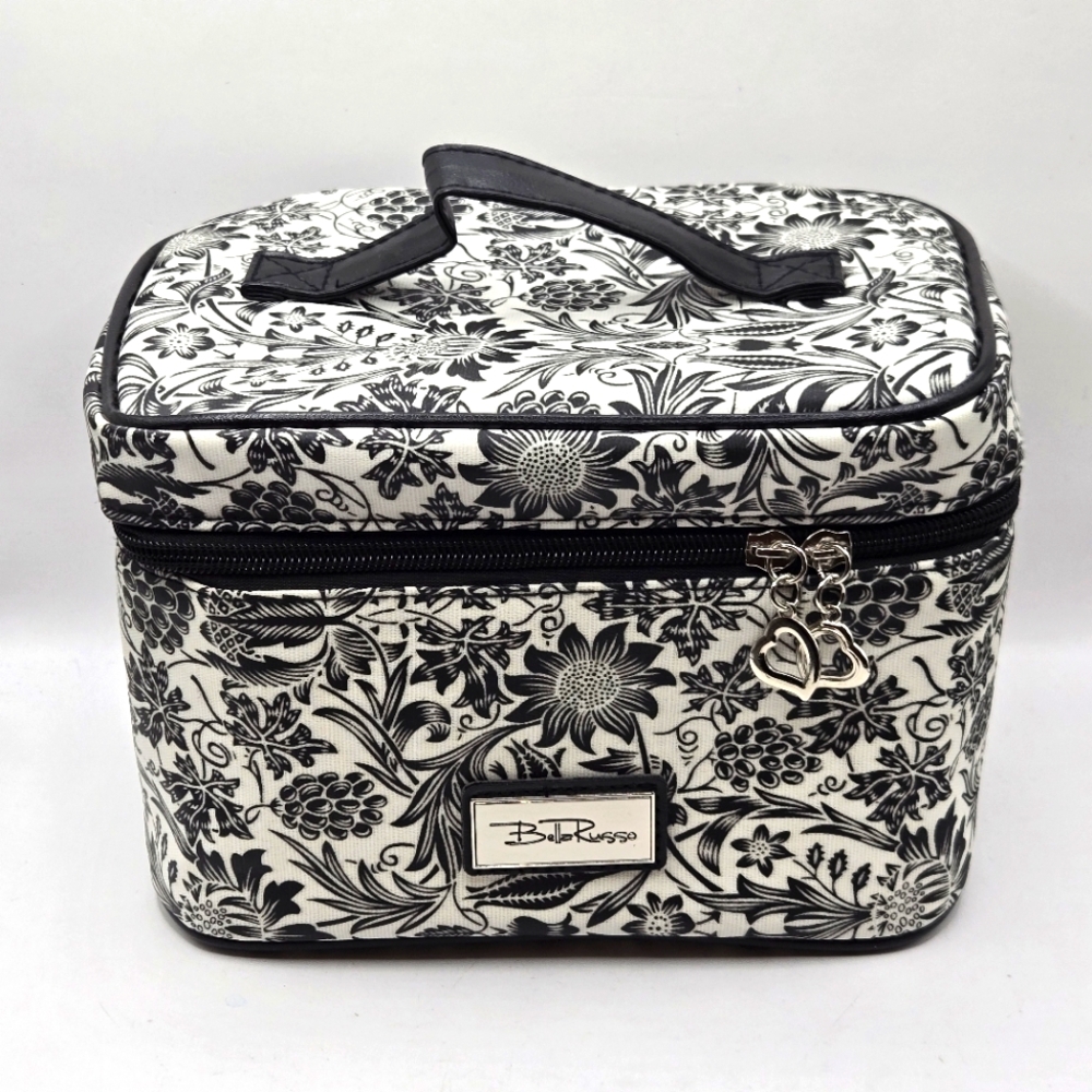 Bella Russo Makeup Bag  Black & White  Floral Design  Zipper Closure Top Handle